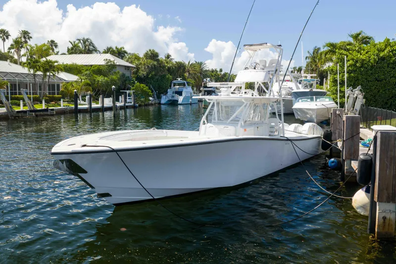 Slide: The Image of Yellowfin 42 Offshore 2011 - 2