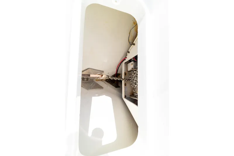 Slide: The Image of Yellowfin 42 Offshore 2011 - 47