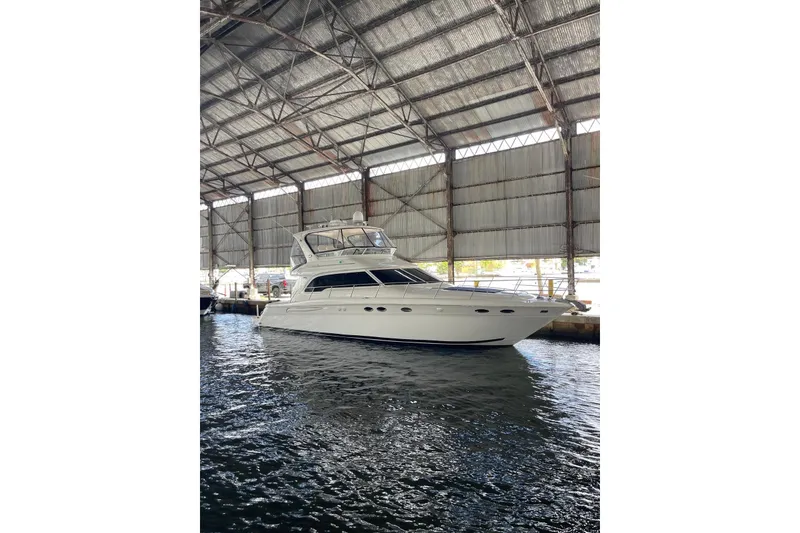 Slide: The Image of Sea Ray 480 Sedan Bridge 2004 - 1