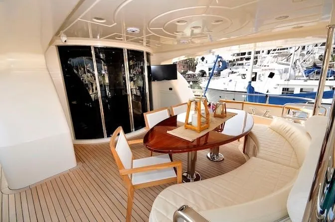 Slide: The Image of Azimut 85 Ultimate 1998 - 38