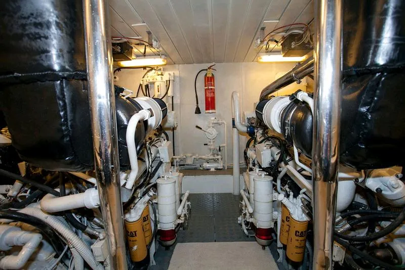 Slide: The Image of Azimut 85 Ultimate 1998 - 43