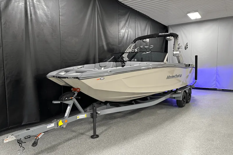 Slide: The Image of Mastercraft XT24 2025 - 1