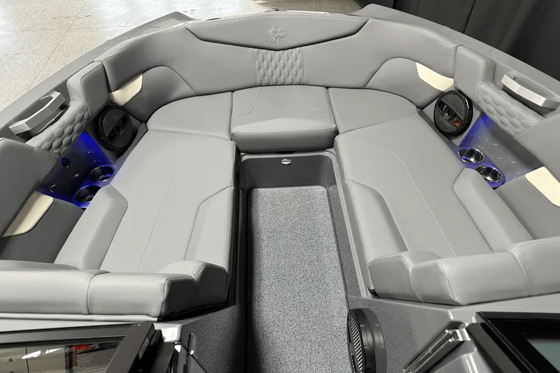 Slide: The Image of Mastercraft XT24 2025 - 112