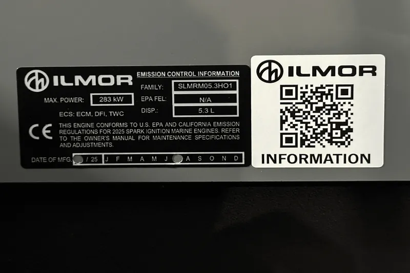 Slide: The Image of Mastercraft XT24 2025 - 34