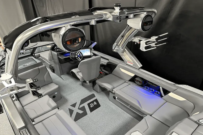 Slide: The Image of Mastercraft XT24 2025 - 36