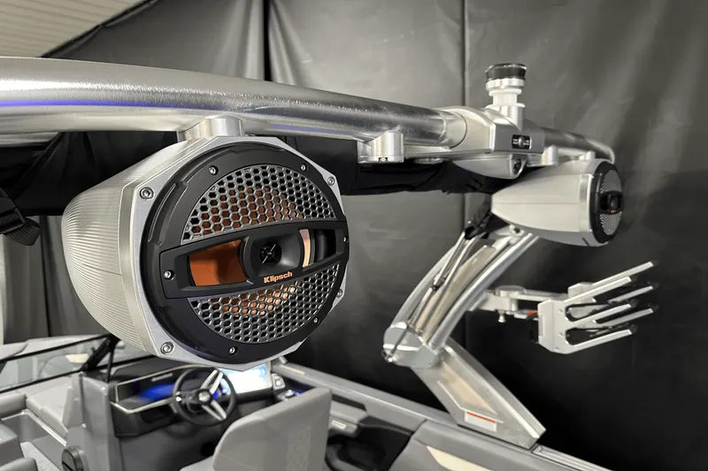 Slide: The Image of Mastercraft XT24 2025 - 37