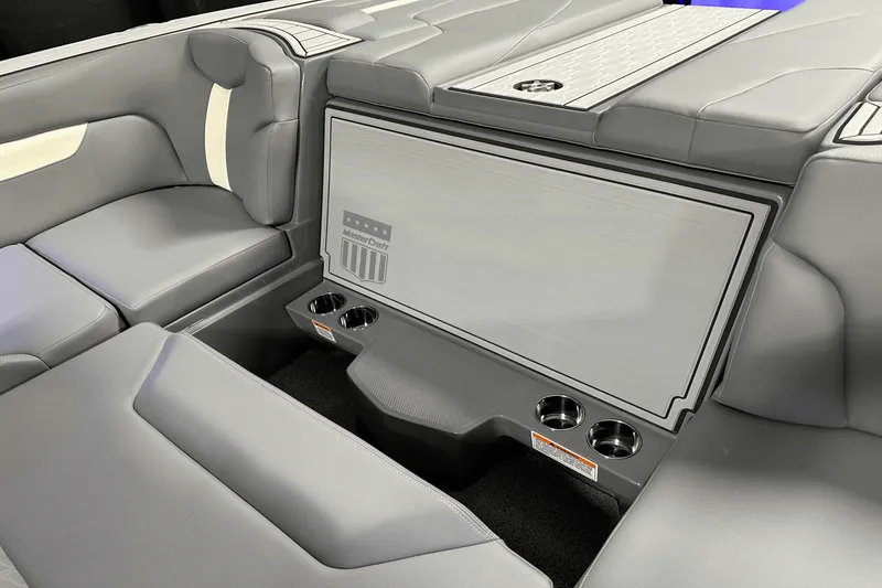 Slide: The Image of Mastercraft XT24 2025 - 44