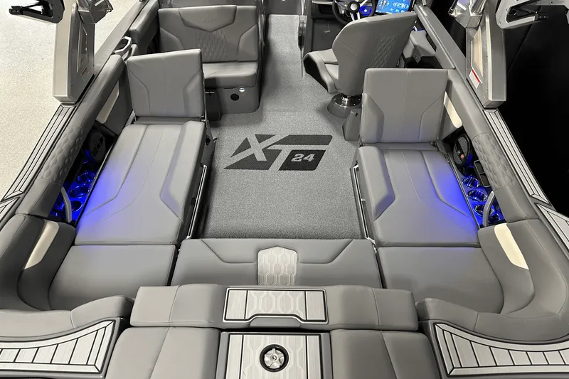 Slide: The Image of Mastercraft XT24 2025 - 48