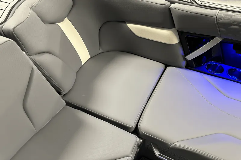 Slide: The Image of Mastercraft XT24 2025 - 52