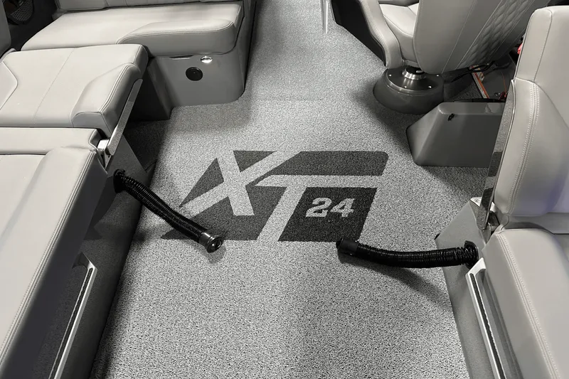 Slide: The Image of Mastercraft XT24 2025 - 63