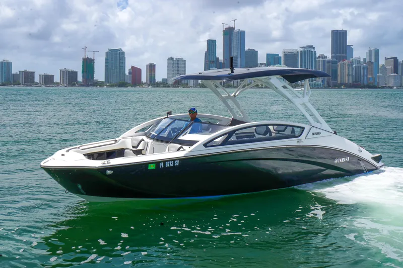 Slide: The Image of Yamaha 275SD 2021 - 6