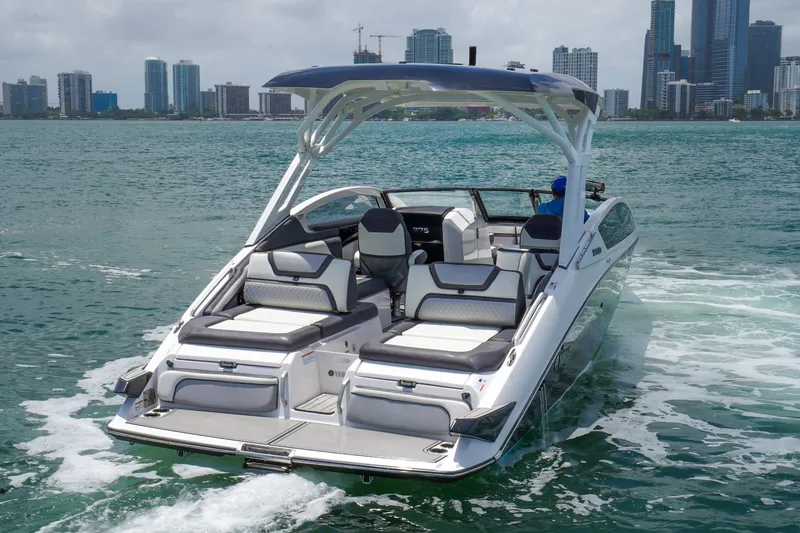Slide: The Image of Yamaha 275SD 2021 - 9