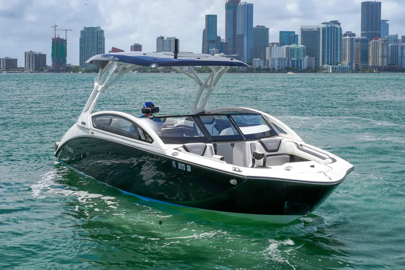Slide: The Image of Yamaha 275SD 2021 - 37
