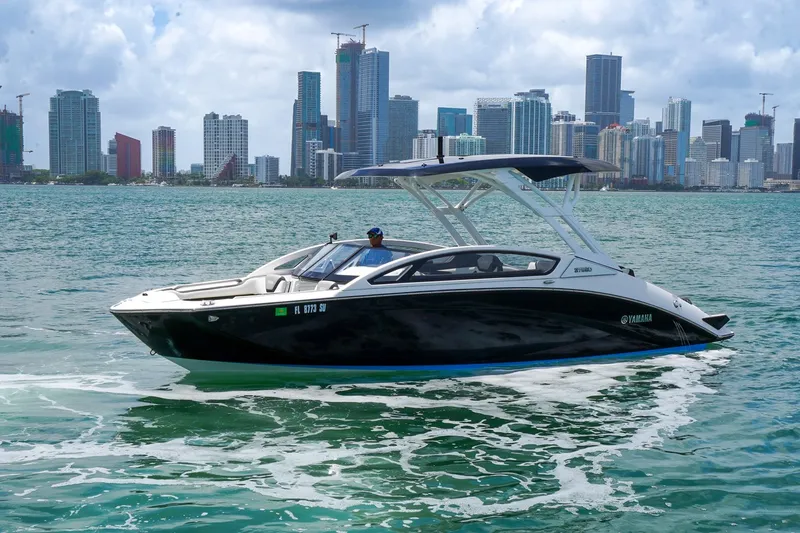 Slide: The Image of Yamaha 275SD 2021 - 20