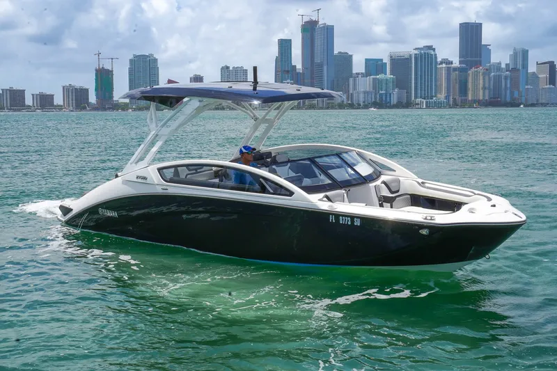 Slide: The Image of Yamaha 275SD 2021 - 6