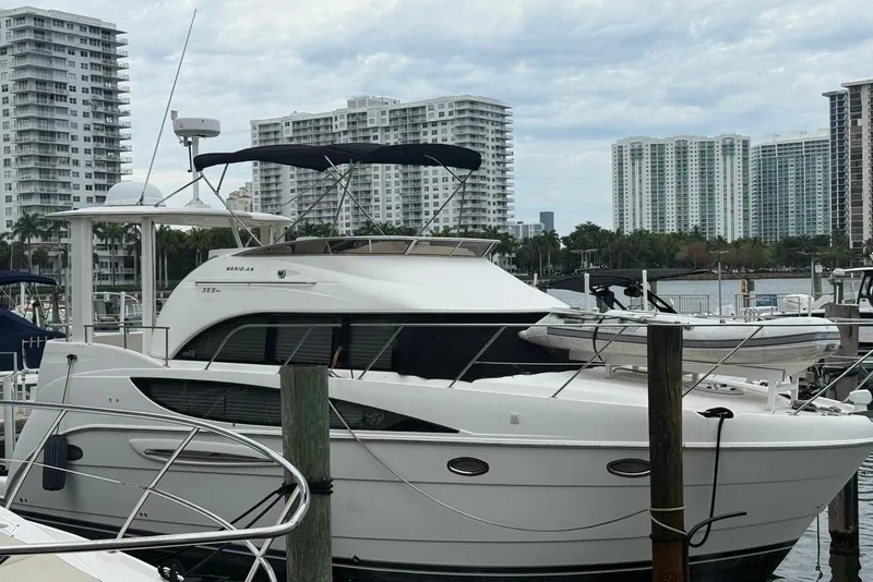Slide: The Image of Meridian 368 Motoryacht 2005 - 1