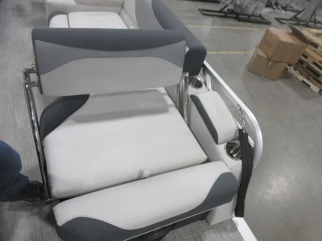 Slide: The Image of Avalon 2385 25 LSZ QLS 2026 - 19