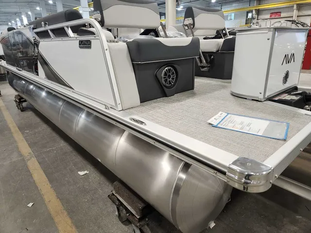 Slide: The Image of Avalon 2385 25 LSZ QLS 2026 - 4