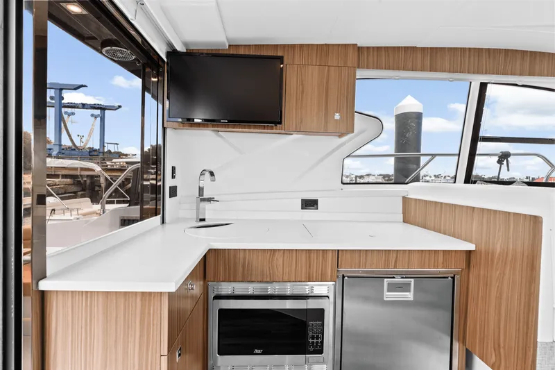 Slide: The Image of Cruisers 42 Cantius 2025 - 21