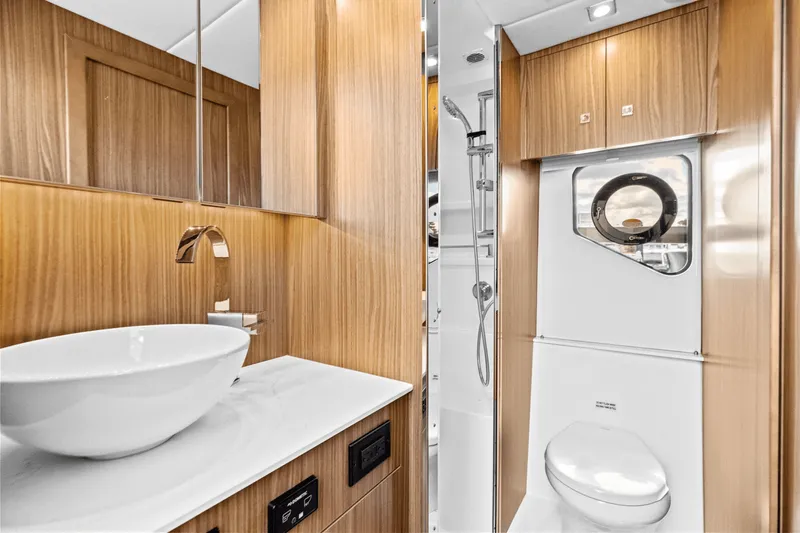 Slide: The Image of Cruisers 42 Cantius 2025 - 38