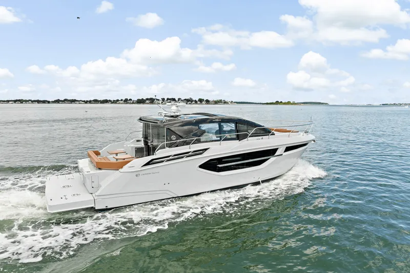 Slide: The Image of Cruisers 42 Cantius 2025 - 57