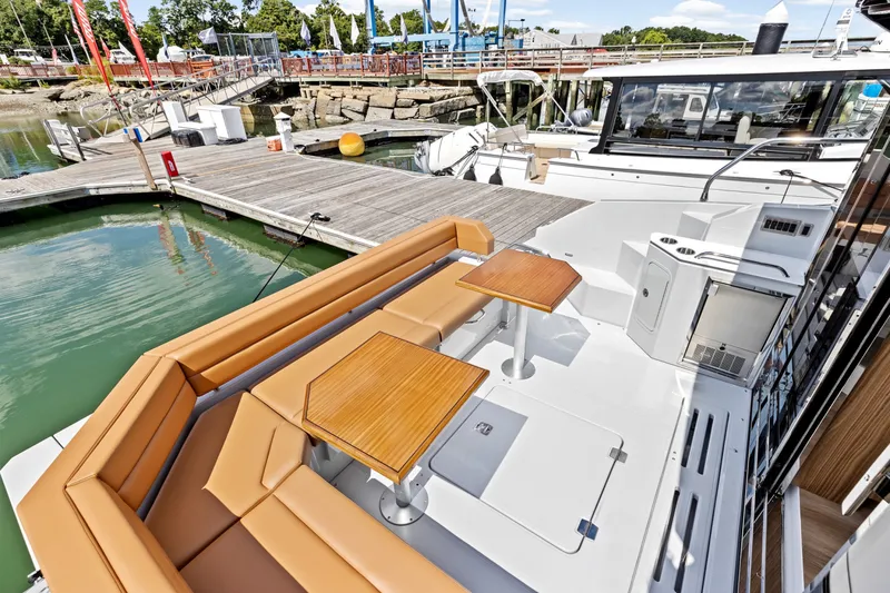 Slide: The Image of Cruisers Yachts 42 Cantius 2025 - 12