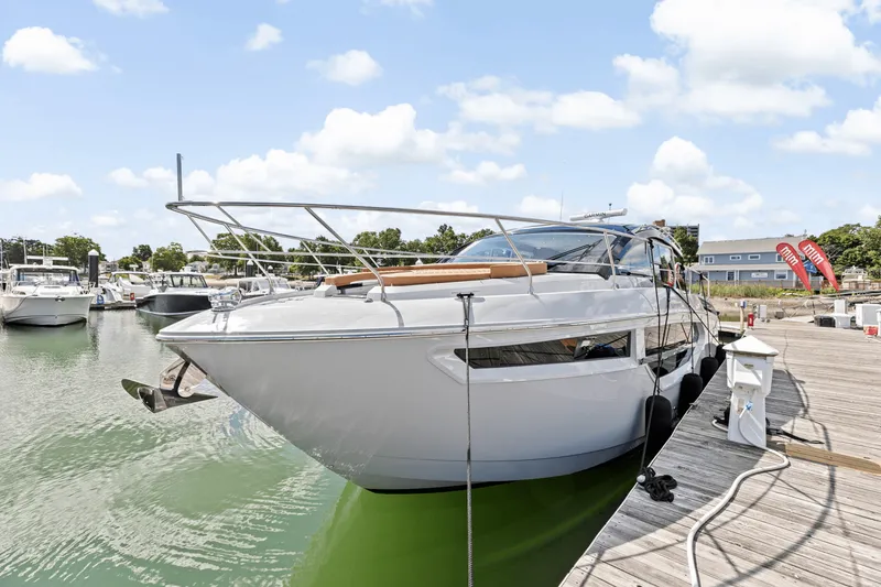 Slide: The Image of Cruisers Yachts 42 Cantius 2025 - 6