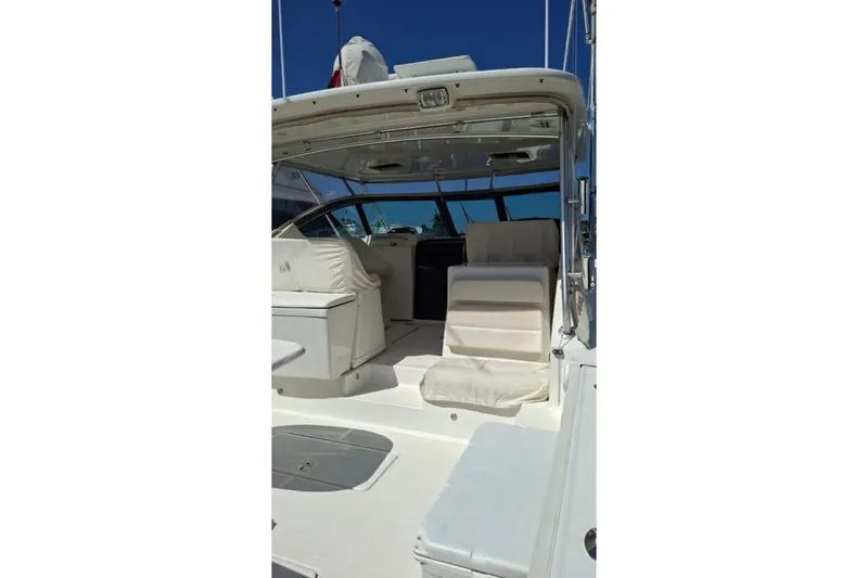 Slide: The Image of Tiara 3800 Open 2005 - 18