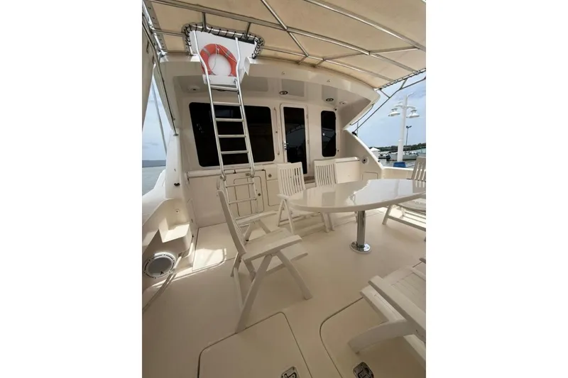 Slide: The Image of Bertram 630 Convertible 2005 - 4