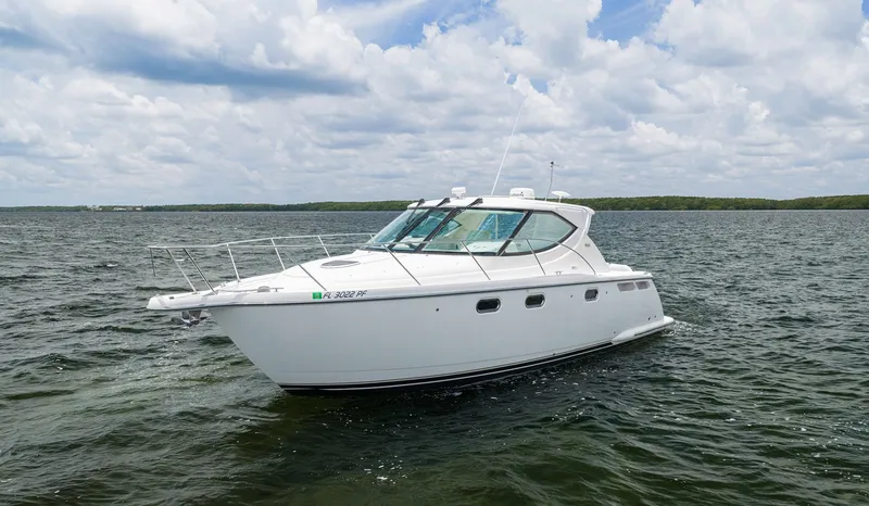 Slide: The Image of Tiara 3500 Sovran LE 2010 - 15