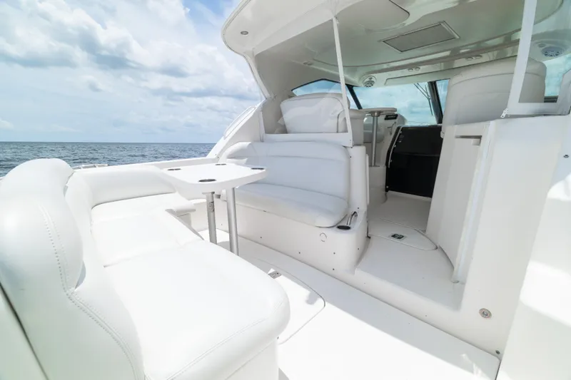 Slide: The Image of Tiara 3500 Sovran LE 2010 - 23
