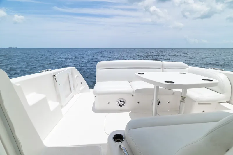 Slide: The Image of Tiara 3500 Sovran LE 2010 - 26