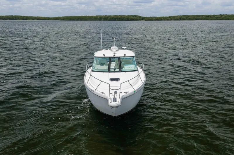 Slide: The Image of Tiara 3500 Sovran LE 2010 - 12