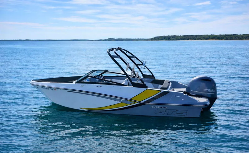 The Image of Glastron Hours GTS200 stk number 2020 - 0