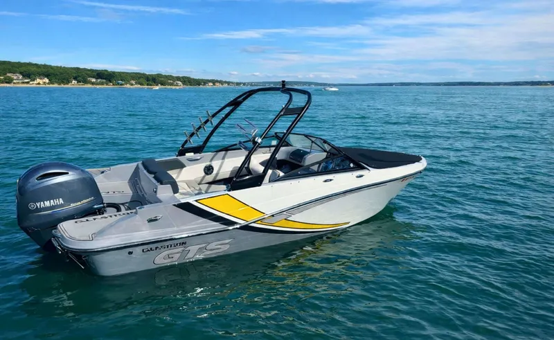 Slide: The Image of Glastron Hours GTS200 stk number 2020 - 40