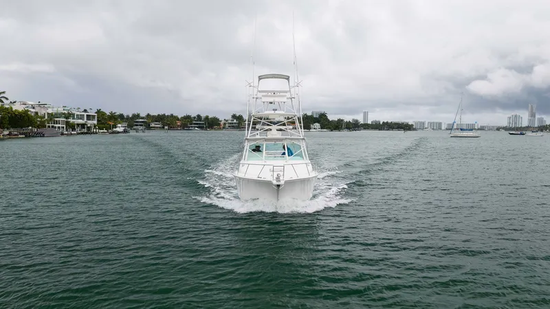 Slide: The Image of Cabo 35 Express 2006 - 2