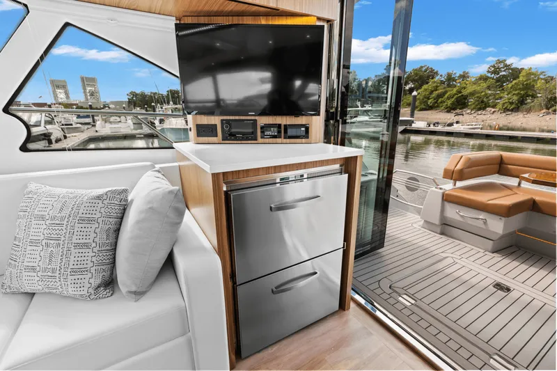 Slide: The Image of Cruisers 50 Cantius 2025 - 28