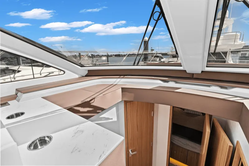 Slide: The Image of Cruisers 50 Cantius 2025 - 35