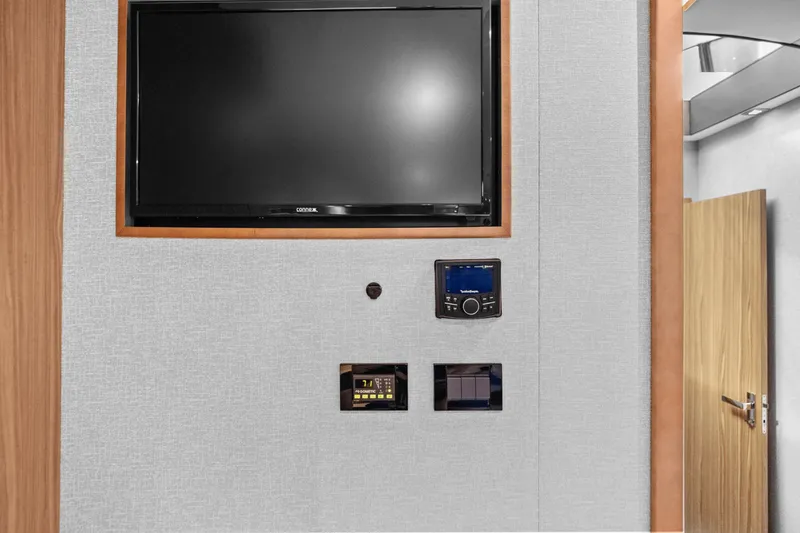 Slide: The Image of Cruisers 50 Cantius 2025 - 42