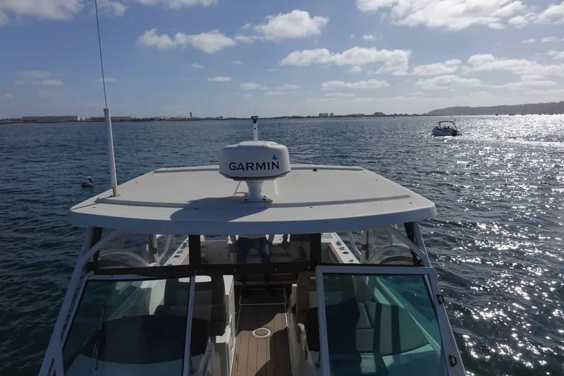 Slide: The Image of Parker Marine 2540 Dual Console 2018 - 21