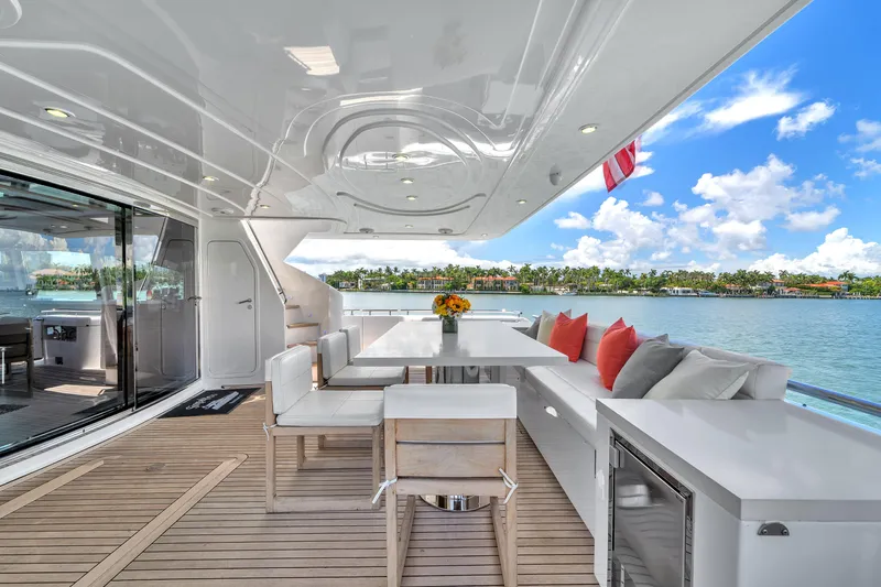Slide: The Image of Ferretti Custom Line 94 2002 - 31