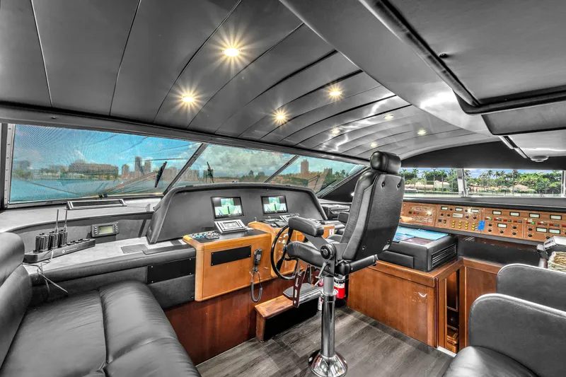 Slide: The Image of Ferretti Custom Line 94 2002 - 54