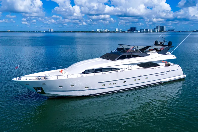 Slide: The Image of Ferretti Custom Line 94 2002 - 24