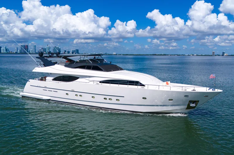 Slide: The Image of Ferretti Custom Line 94 2002 - 3