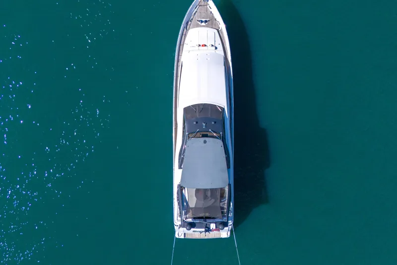 Slide: The Image of Ferretti Custom Line 94 2002 - 17