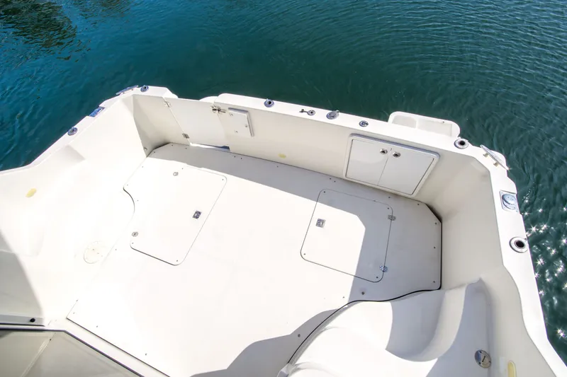 Slide: The Image of Carver Yachts 33 Super Sport 2006 - 13