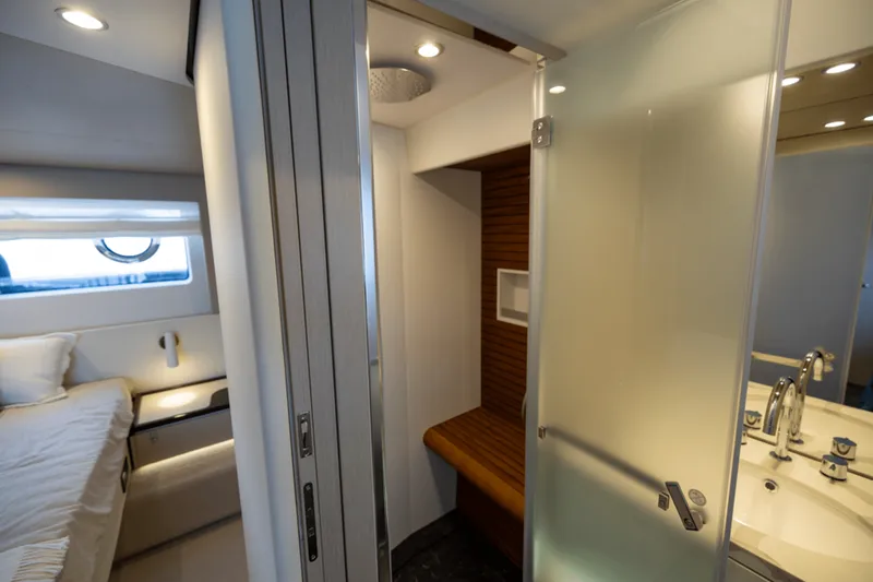 Slide: The Image of Azimut Fly 68 2025 - 33