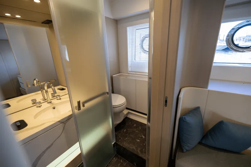 Slide: The Image of Azimut Fly 68 2025 - 41