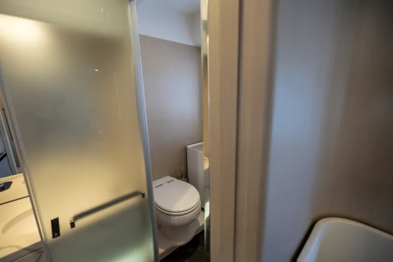 Slide: The Image of Azimut Fly 68 2025 - 42