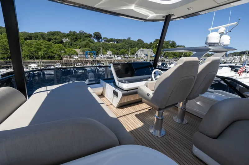 Slide: The Image of Azimut Fly 68 2025 - 46